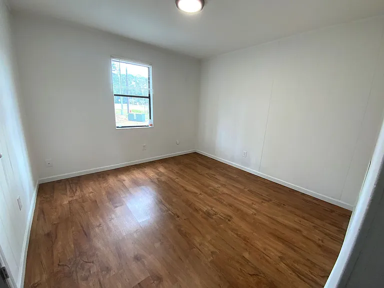 100 Ravenwood Dr #B — Photo 8