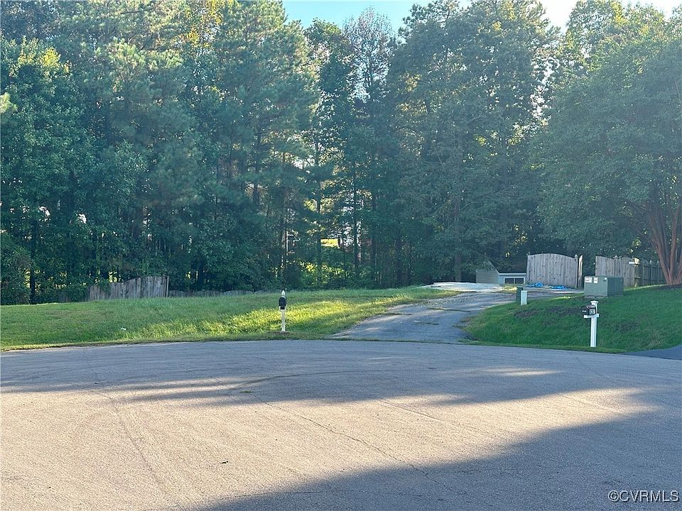 1st image of 8203 Melinda Kay Ct