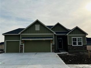 31735 W 164th Ter, Gardner, KS 66030
