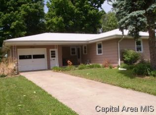 1903 Southview Ct, South Jacksonville, IL 62650