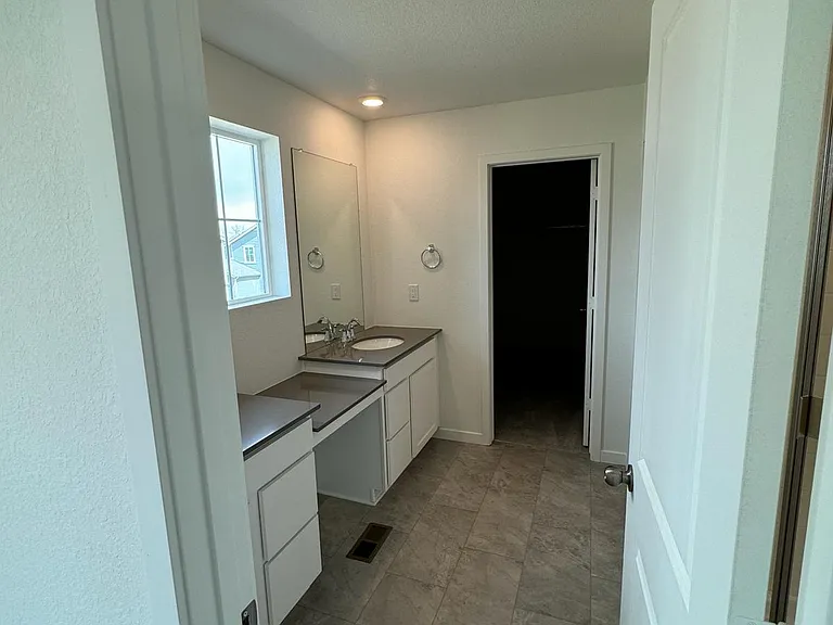 Master Suite Bath