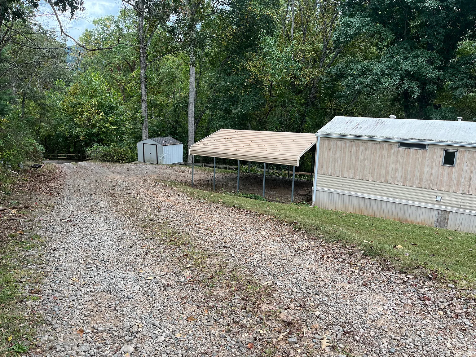 Covan Cv, Asheville — Photo 2