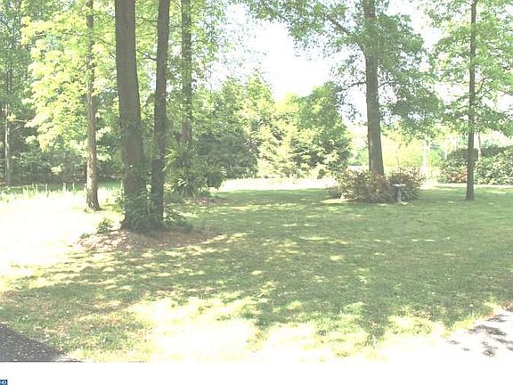 5th image of 7557 Hidden Meadow Ln