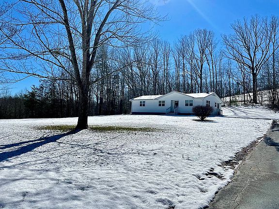 3rd image of 45 Boswell Cir #6