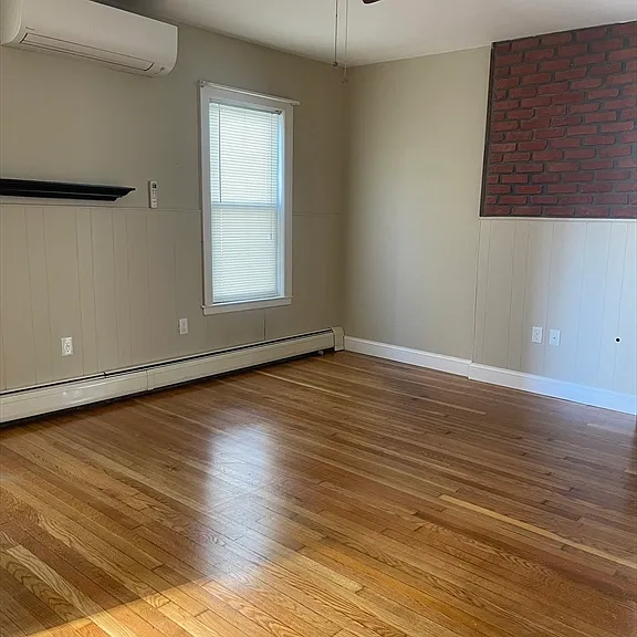 72 Nash Rd #1 — Photo 8