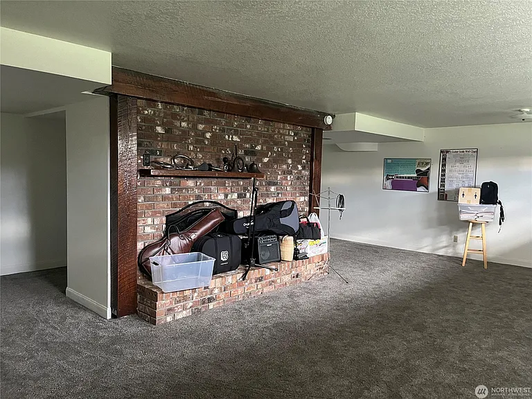 615 Arrowhead Rd — Photo 19