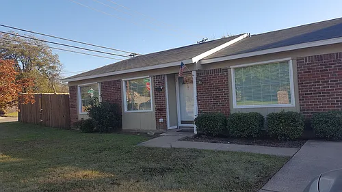 7901 Trimble Dr Photo 1