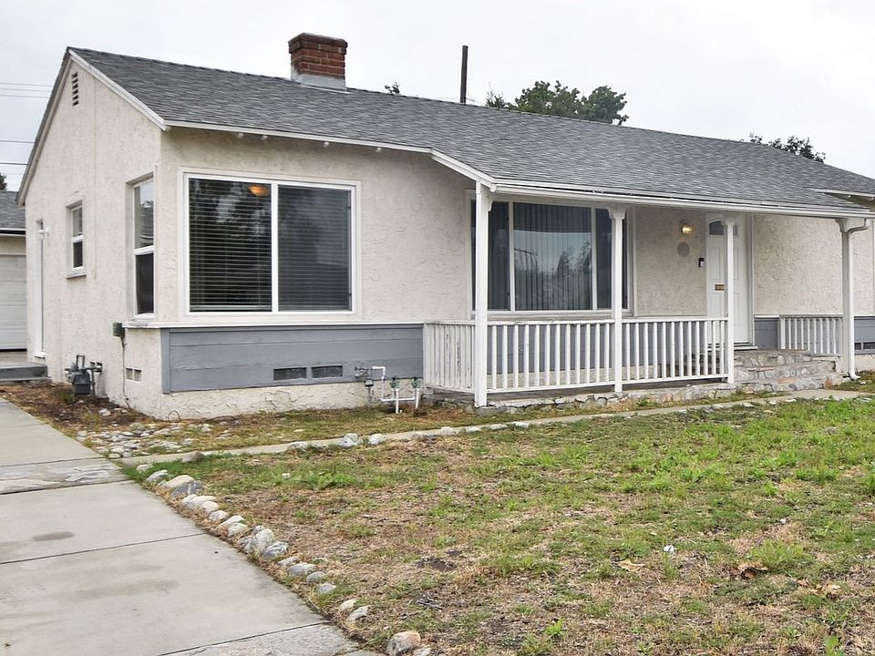 1st image of 257 W Oak Park Dr