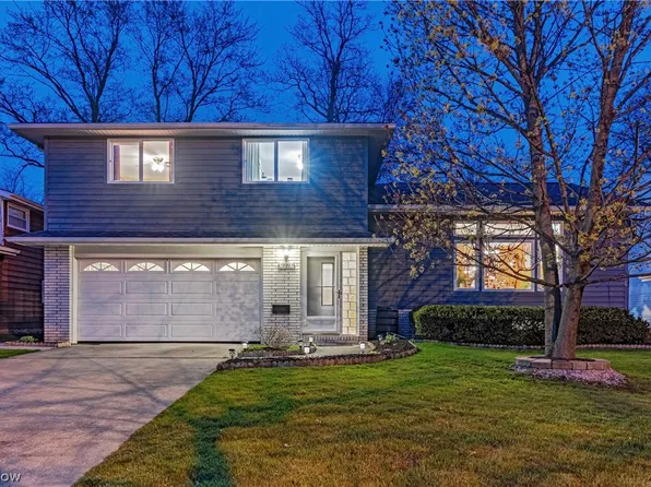 6735 Edgemoor Ave, Solon, OH 44139