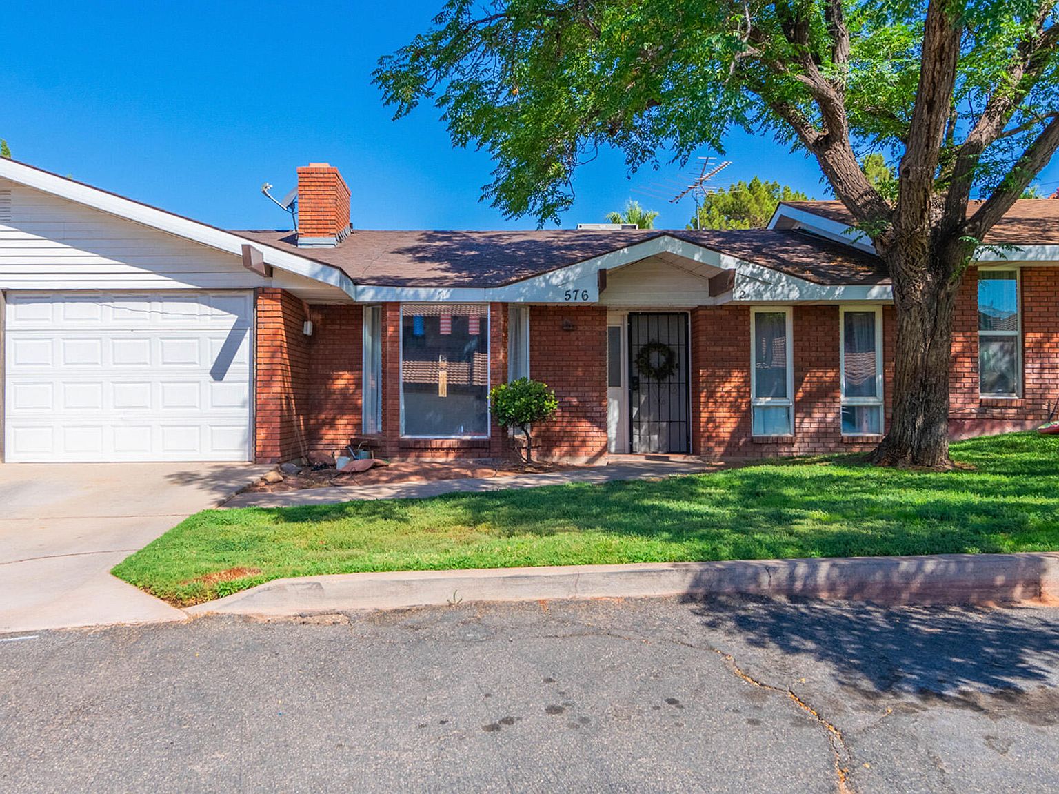 576 W Diagonal St 2, Saint UT 84770 MLS 23243334 Zillow