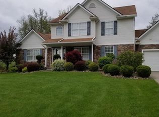 523 S Ridgecliff St, Tallmadge, OH 44278