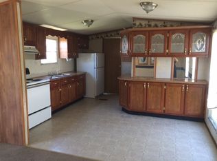 9 Riverview Trailer Ct, Union, MO 63084