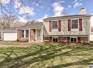 910 Hawthorn Ave, Mechanicsburg, PA 17055