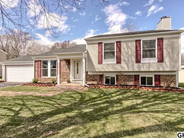 910 Hawthorn Ave, Mechanicsburg, PA 17055
