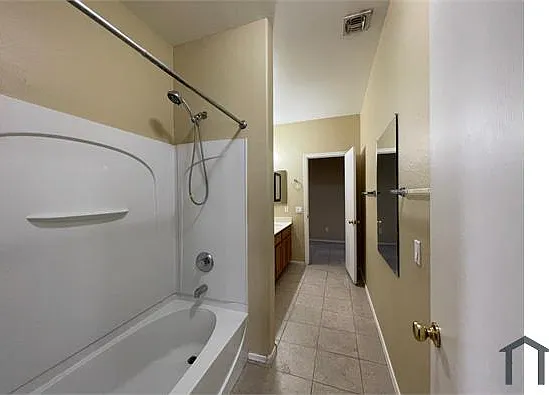 7423 W Alta Vista Rd — Photo 3