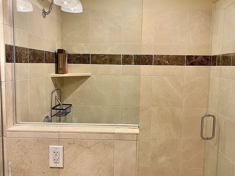222 8th Ave #314 — Photo 25