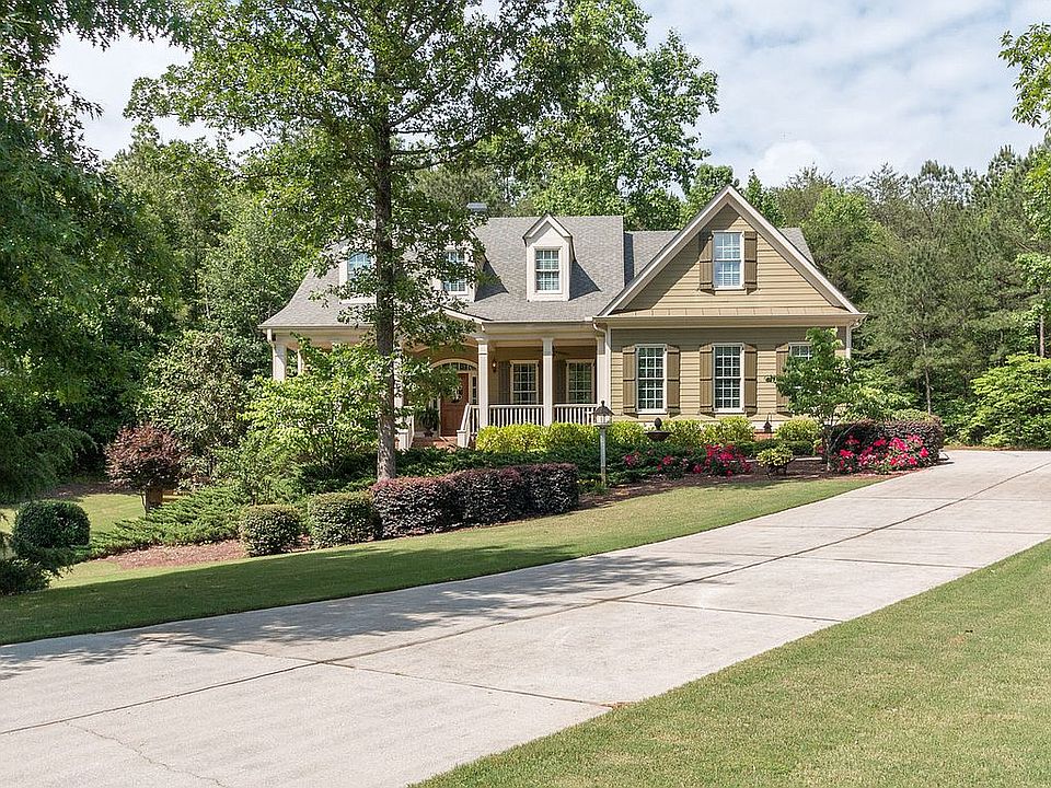 1st image of 467 Oak Forest Dr
