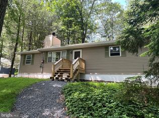 1553 Locust Ln, Pocono Lake, PA 18347