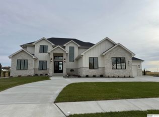 3629 S 221st St, Omaha, NE 68022