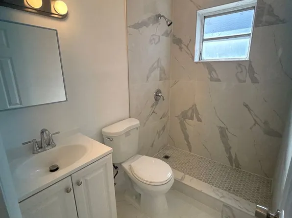 2 Bed/ 1 Bath in Little Havana, 1252 NW 5th St Unit 6, Miami, FL 33125