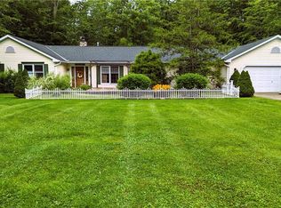 8873 Cooley Rd, Ravenna, OH 44266