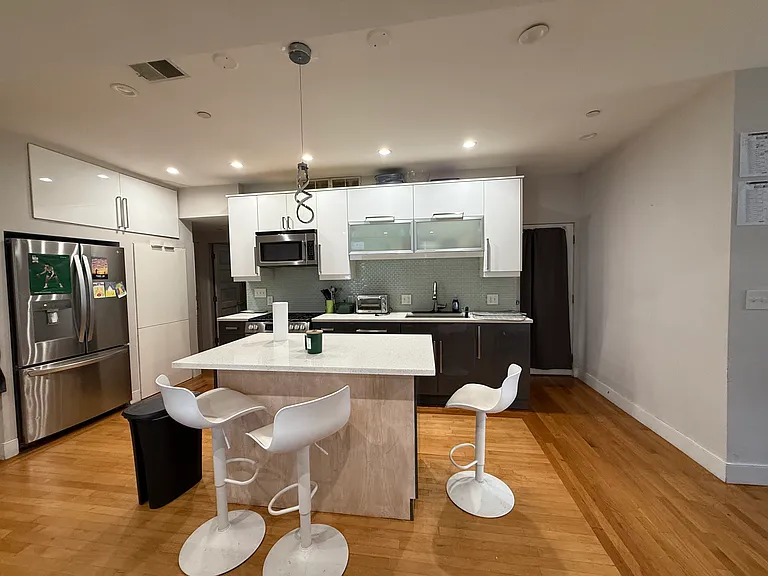 44 Saint Margaret St #3 — Photo 10