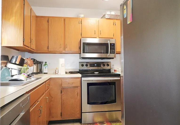 2300 SW 43rd St #C — Photo 10