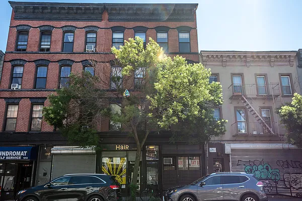 Rented by Compass | media 37