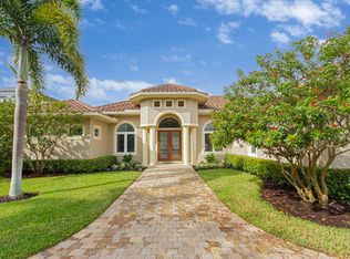 690 Regatta Ct, Naples, FL 34103