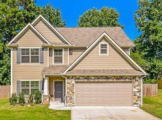 950 Fellowship Rd, Fairburn, GA 30213