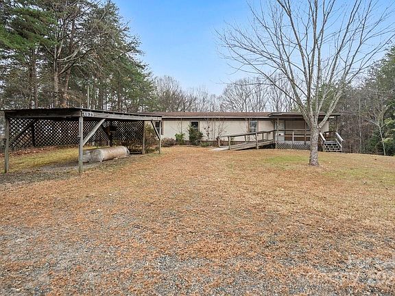 2nd image of 136 Hotrod Hill Ln
