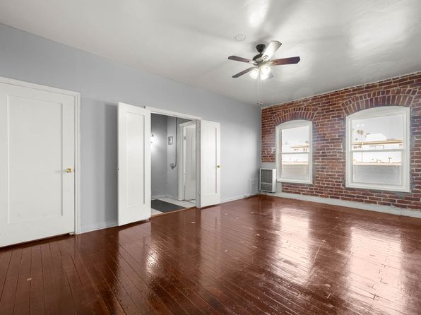 1516 N Hobart Blvd #203