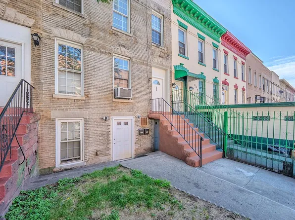 335 Pennsylvania Ave Floor 1, Brooklyn, NY 11207