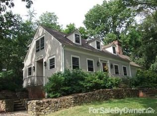 40 Taff Dr, Millington, NJ 07946