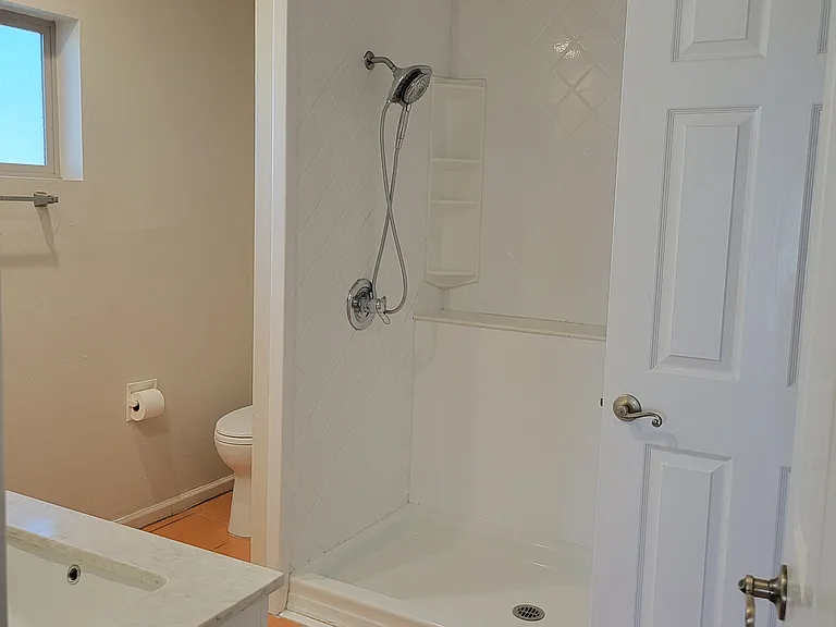 1642 E Carmen St — Photo 14