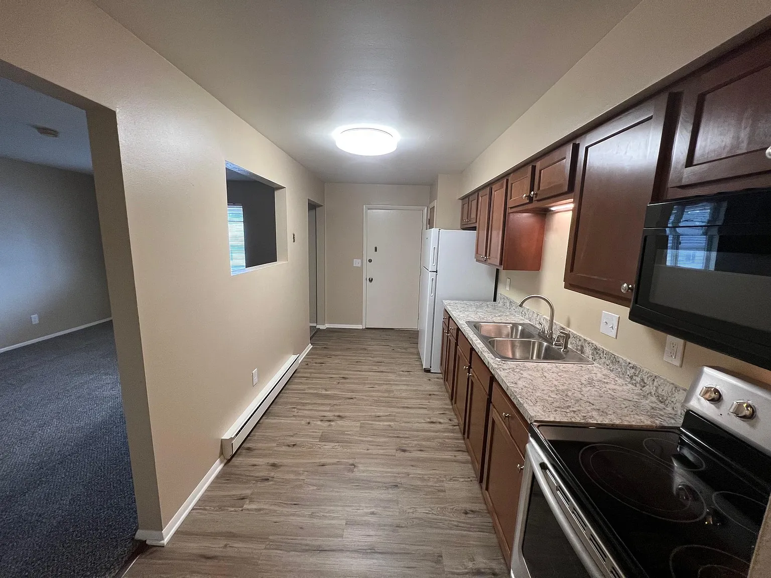 1 bed, 640 sqft, $615 — Photo 4