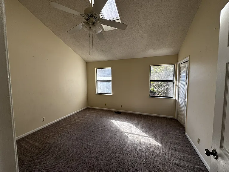 727 S Main St #93 — Photo 9