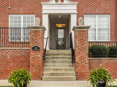 451 American Way N APT 3B, Carmel, IN, 46032