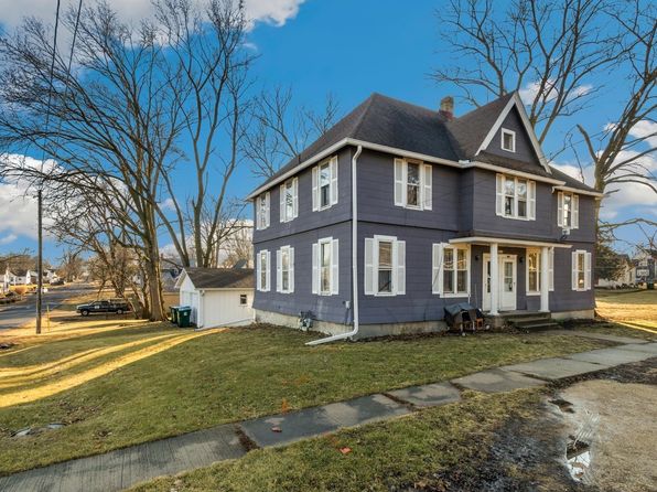 221 E 5th St, Milledgeville, IL 61051