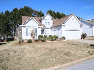 819 Laurel Meadows Pkwy, Greenville, SC 29607