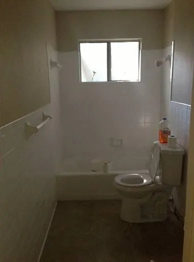 3003 Lakeside Dr — Photo 11