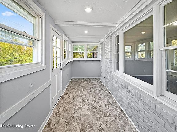 4th image of 13020 E Orell Rd