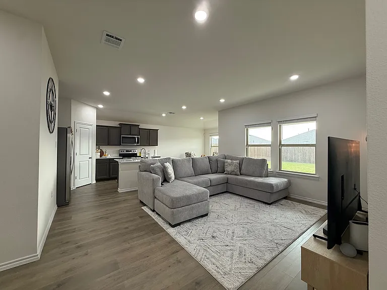 305 Charmed Way — Photo 12