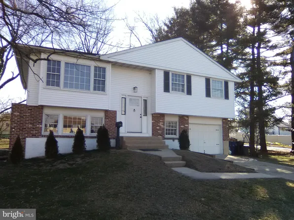 213 Susan Dr, Cinnaminson, NJ 08077