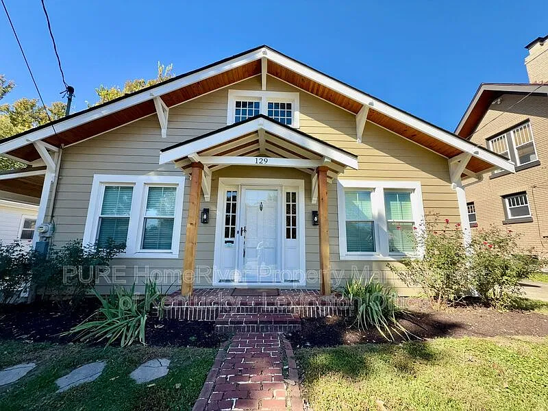 2 bed, 2.0 bath, 1444 sqft, $2,295 — Photo 2