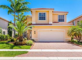 4677 SW 183rd Ave, Miramar, FL 33029