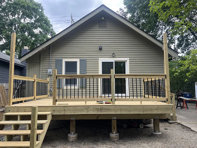 1415 Jewett Ave — Photo 8