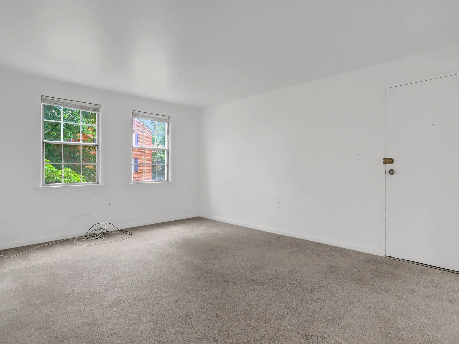 2 bed, 793 sqft, $1,999 — Photo 4