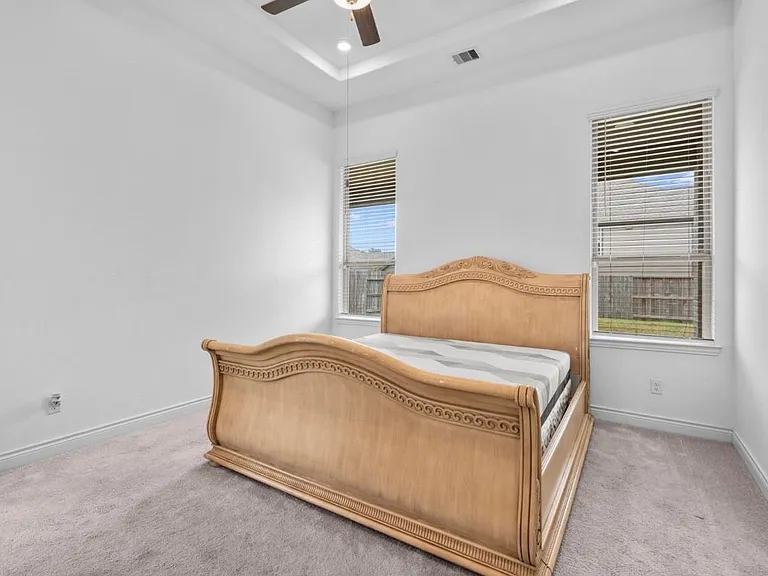 23426 Yaupon Hills Dr — Photo 17