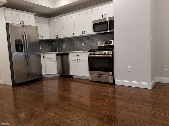 101 Chelsea St. #2 Boston - East Boston Shared Unit Photo 2